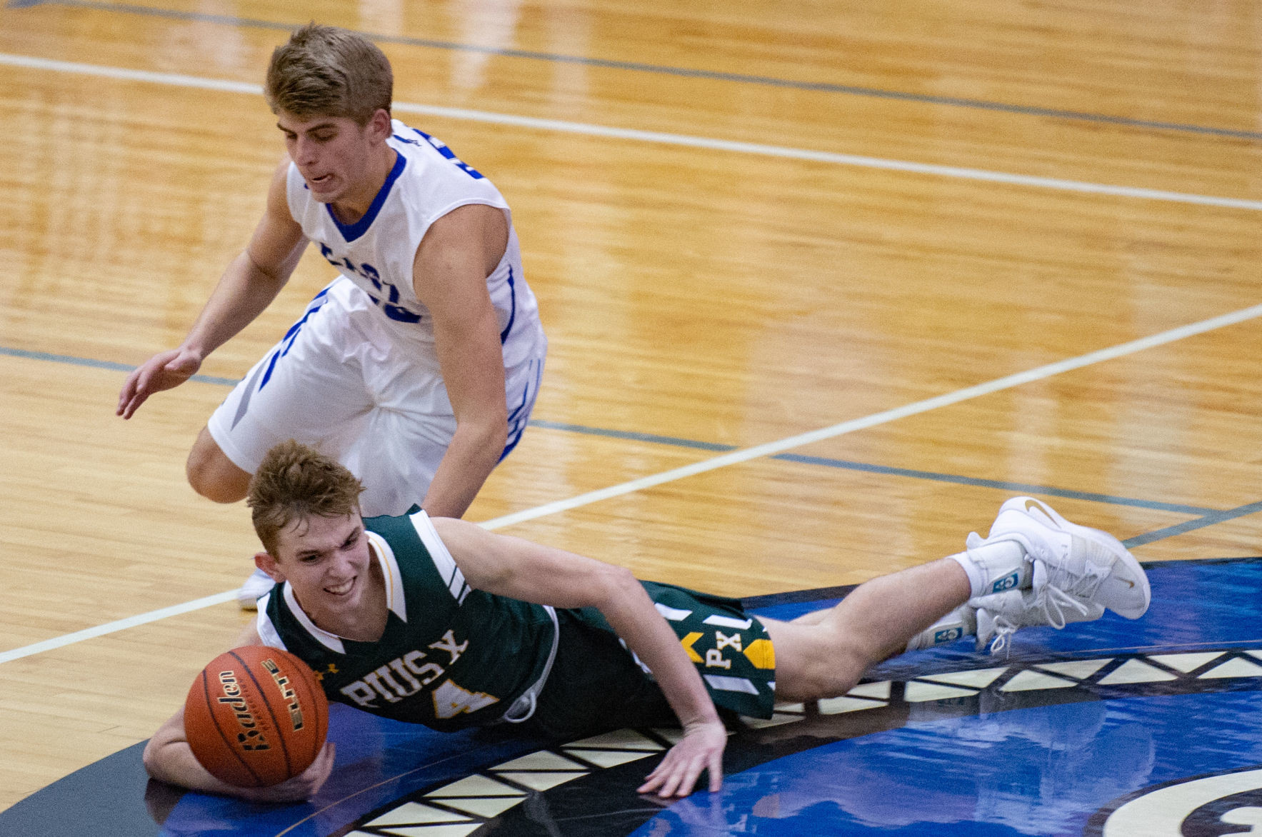 Lincoln Pius X vs. Lincoln East, 12.21